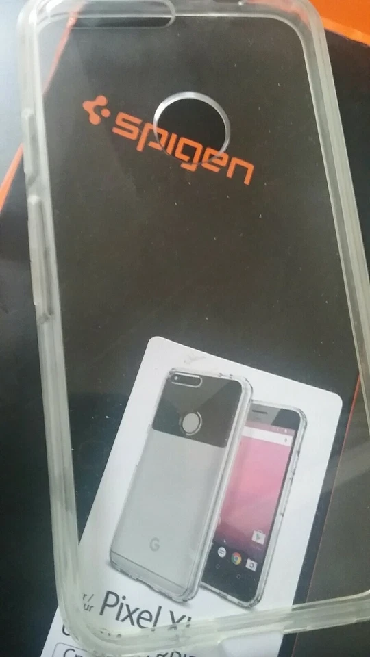 Funda Spigen Ultra Hybrid Pixel XL cristalina Foto 2 de 4