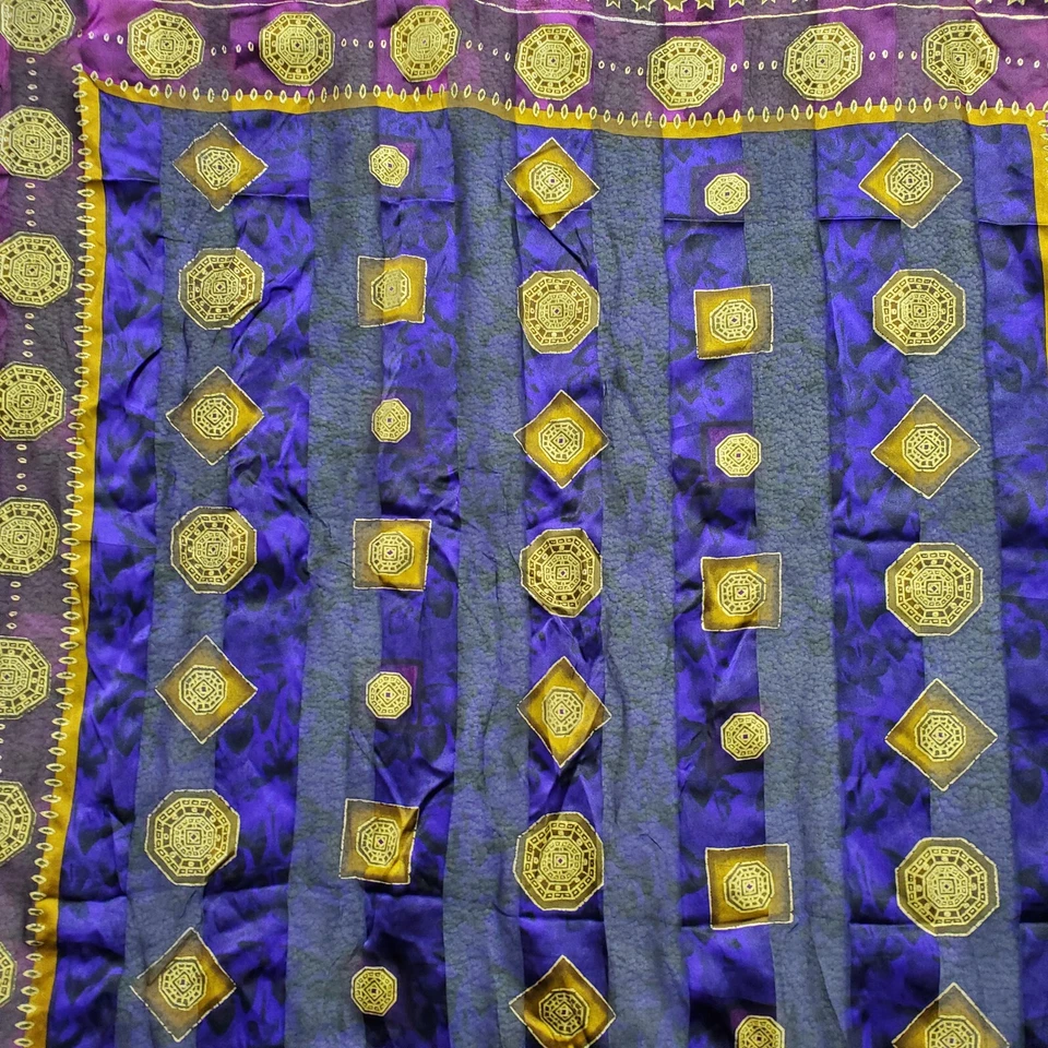 Bufanda de seda de diseñador vintage Ellen Tracy púrpura y dorado cuadrada 32" x 33" bohemia Foto 4 de 4