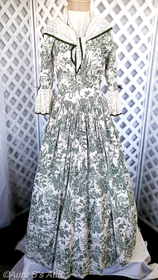 Vestido Colonial Siglo XVIII Damas Hecho a Mano Talla Blanco Algodón Toile con Gorra Mob Pequeño Foto 2 de 4