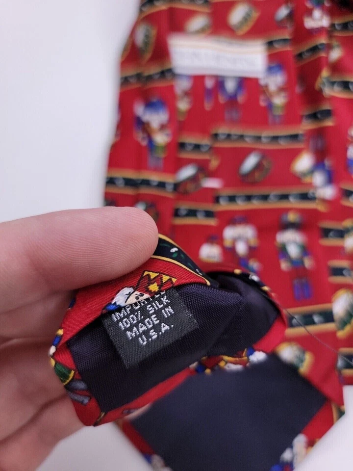 John Henry 男式正式领带 55 英寸长 x 4 英寸宽红色领带 — 第 4/4 张图片