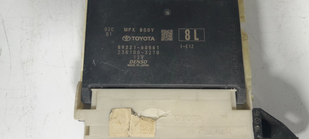 16-21 TOYOTA LAND CRUISER LC200 MULTIPLEX NETWORK BODY COWL FUSE