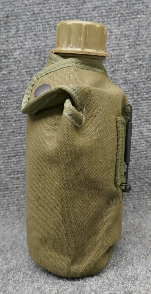 US M1956 Canteen Cover UnIssued With 1966 Canteen eBay