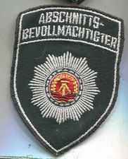 DDR:DVP:&Auml;rmelabzeichen:Abschnittsbevollm&auml;chtigtermgestickt auf gr&uuml;n (e346)