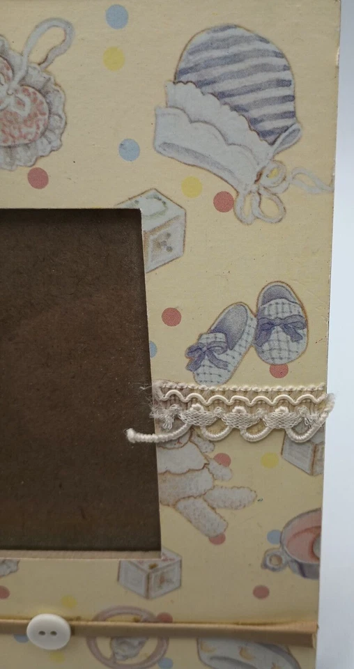 Marco de fotos del primer cumpleaños del bebé amarillo pastel adorno de encaje infantil sin marca 3,5 Foto 3 de 4