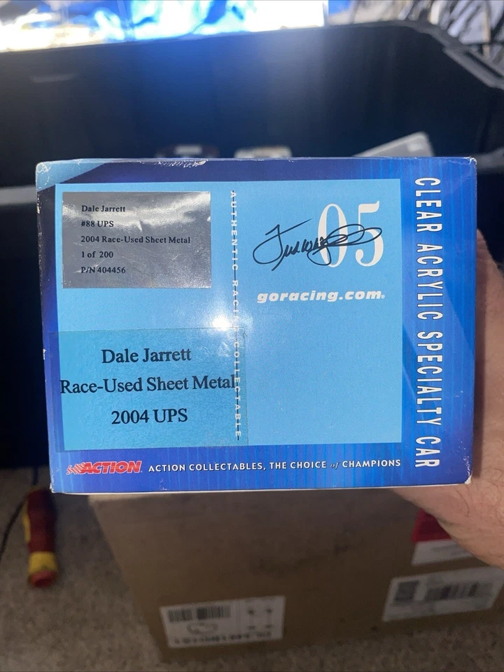 action racing collectables dale jarrett  - Image 3 of 4