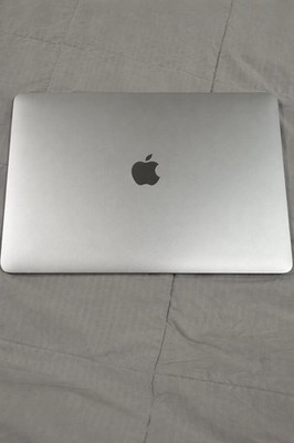 Apple MacBook Air 13'' Silver Laptop SSD Bluetooth Webcam Wi-Fi macOS Sequoia