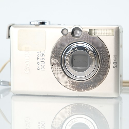 Canon IXUS 50 Digital Compact Camera 5.0MP Silver CCD Sensor Vintage Digicam - Picture 4 of 9