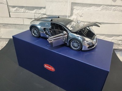 BUGATTI VEYRON 16.4 PUR SANG BLACK & ALUMINUM 1:18 by AUTOart 70966 - PLS. READ