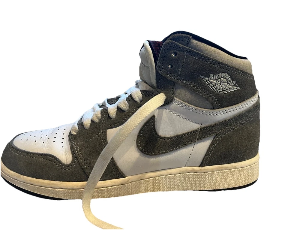 Big Kid's Jordan 1 复古 OG "Washed Black" Blk/Fire Red/Wht Youth 尺码 4.5 — 第 4/4 张图片