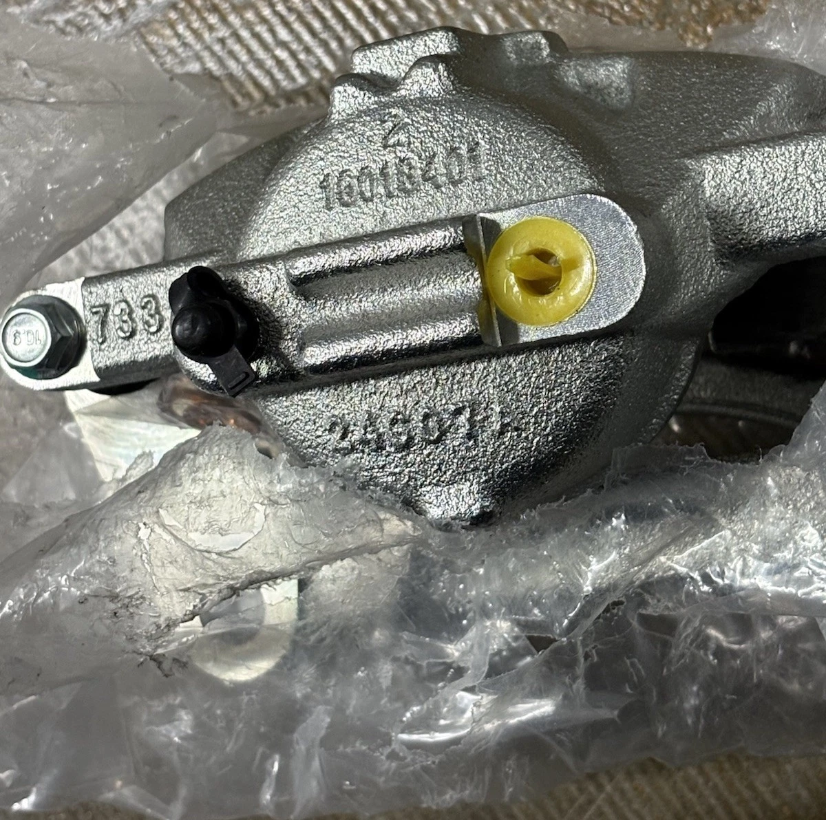Single Brake Caliper 16018401 photo 5