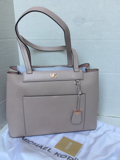 meredith medium pebbled leather tote