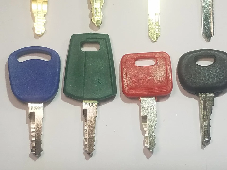 20 Keys Cat,Volvo,Hitachi,John Deere,JCB, Komatsu,Kobelco,Kato,Liugong,Case - Image 4 of 4