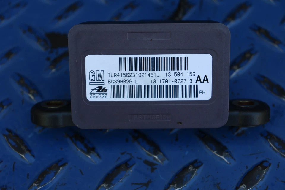 Chevrolet Camaro SS 2010-2012 guiñada aceleración velocidad sensor 13504156 Foto 3 de 4