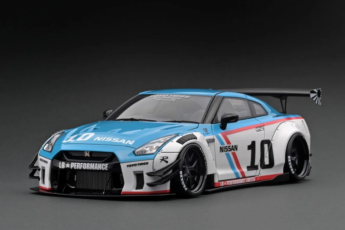 LB-WORKS Nissan GT-R (R35) type 2 - White/Blue - 1:18 LB-WORKS Nissan GT-R (R35) type 2 - White/Blue - 1:18