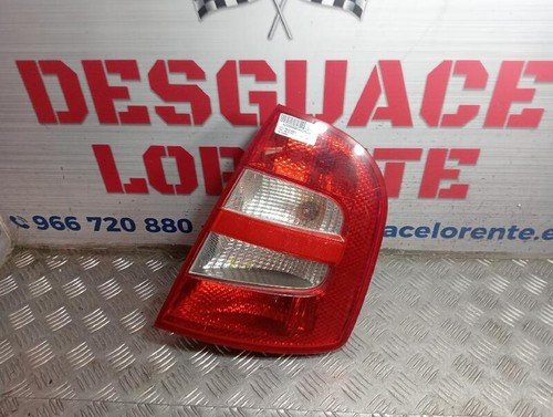 Kit Tagliando 4 Filtri + Liquido Lavavetri In Omaggio Per SKODA FABIA 1.9 SDI (6Y2/6Y3) – Filtro Olio, Aria, Carburante E Abitacolo, Compatibile 64 CV Dal 1999 Al 2008