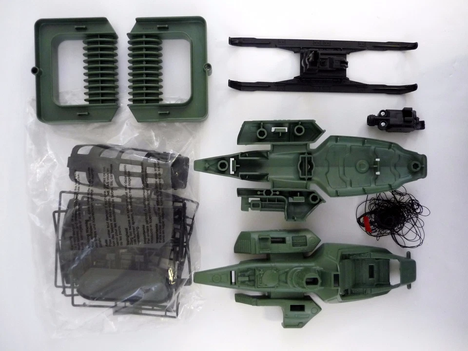 Figura de colección GI Joe Razor Blade vehículo helicóptero sin usar, en caja con contenido sellado 1994 Foto 3 de 4