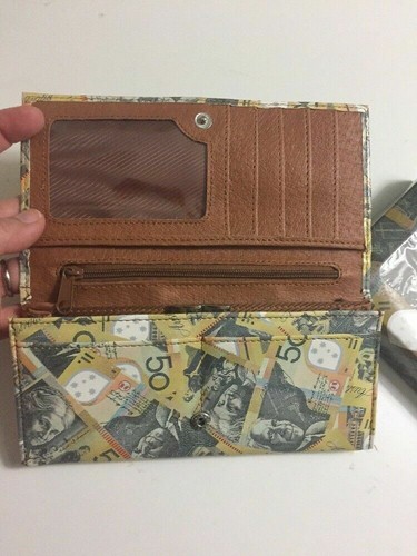 NIB Women's Wallet Australian Money Currency Australia Vinyl - Picture 2 of 12