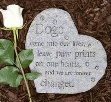 Dog Memorial Stone Paw Prints Bereavement Memory Garden Decor Heart Tribute Gift