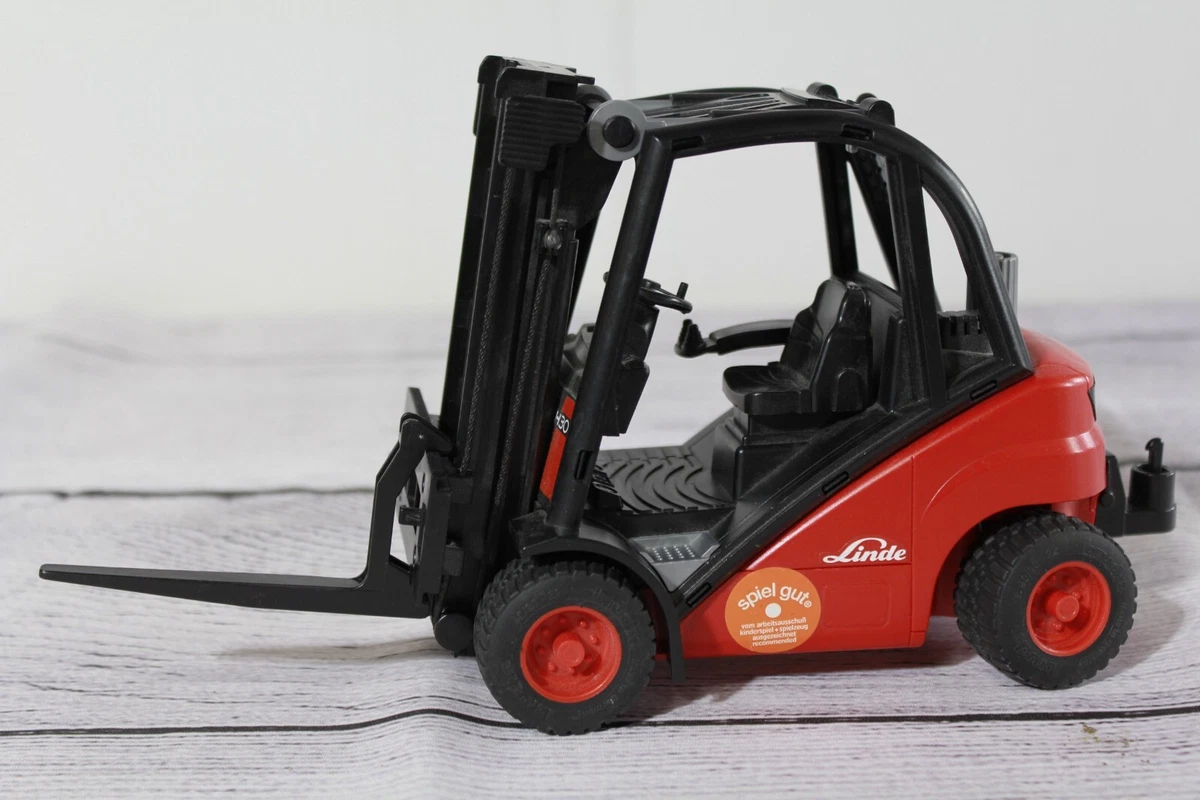 Bruder sales toys forklift