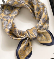 100% Silk 20'' Scarf Bandana Women Vintage cashew Print Small Kerchief new