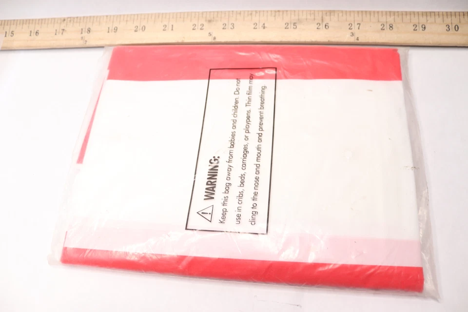 Mantel redondo a rayas de plástico rojo/blanco Oriental Trading Co 13749386 Foto 3 de 3