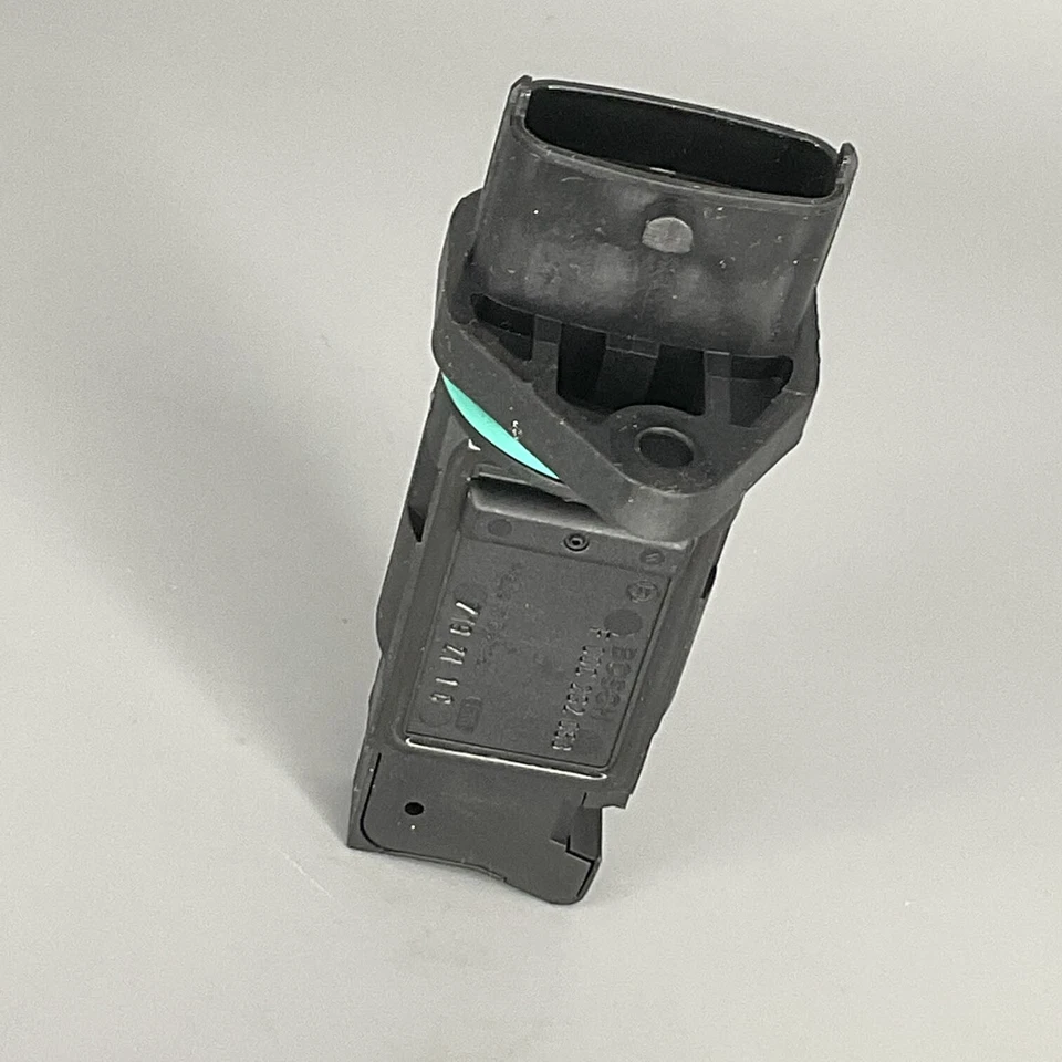 For Porsche Boxster 9866061250 BOSCH GENUINE Mass Air Flow Sensor - Image 2 of 4