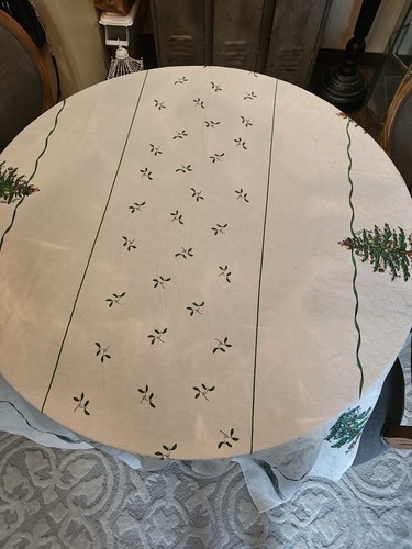 Spode Christmas Tree Fabric Table Cloth 60 in x120 in Seats 10-12 Rectangle - Picture 2 of 7