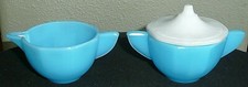 Akro Agate Large Octagonal Closed Handle Turquoise Creamer  Sugar W/ White Lid