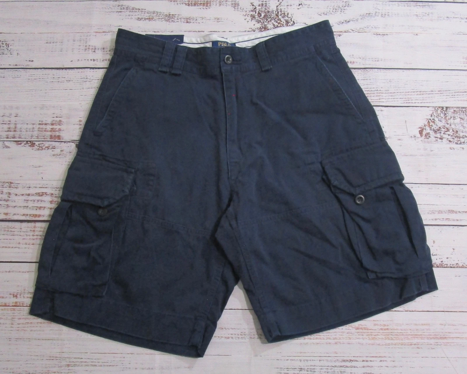 NWT Polo Ralph Lauren Classic Polo Chino Navy Blue Cargo Shorts Mens 33 (34x10)
Opens in a new windo