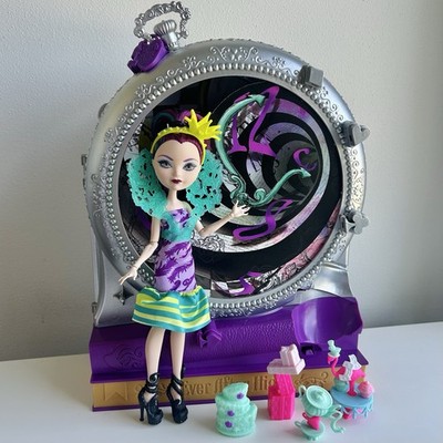 Ever After High Way Too Wonderland Play Set Tea Party with Raven Queen Doll