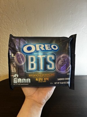 OREO X BTS BROWN SUGAR PANCAKE PURPLE COOKIES LIMITED EDITION IN HAND