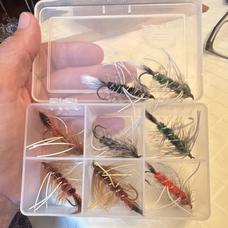 8 Salmon Flies Assortment - Hand tied in Case