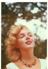 MARILYN MONROE IN WHITE TANK TOP LOOKING UP-BY SAM  SHAW(105-232)-4X6(#57*)