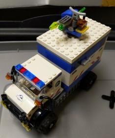 lego Jurassic World Raptor Rampage 75917, incomplete