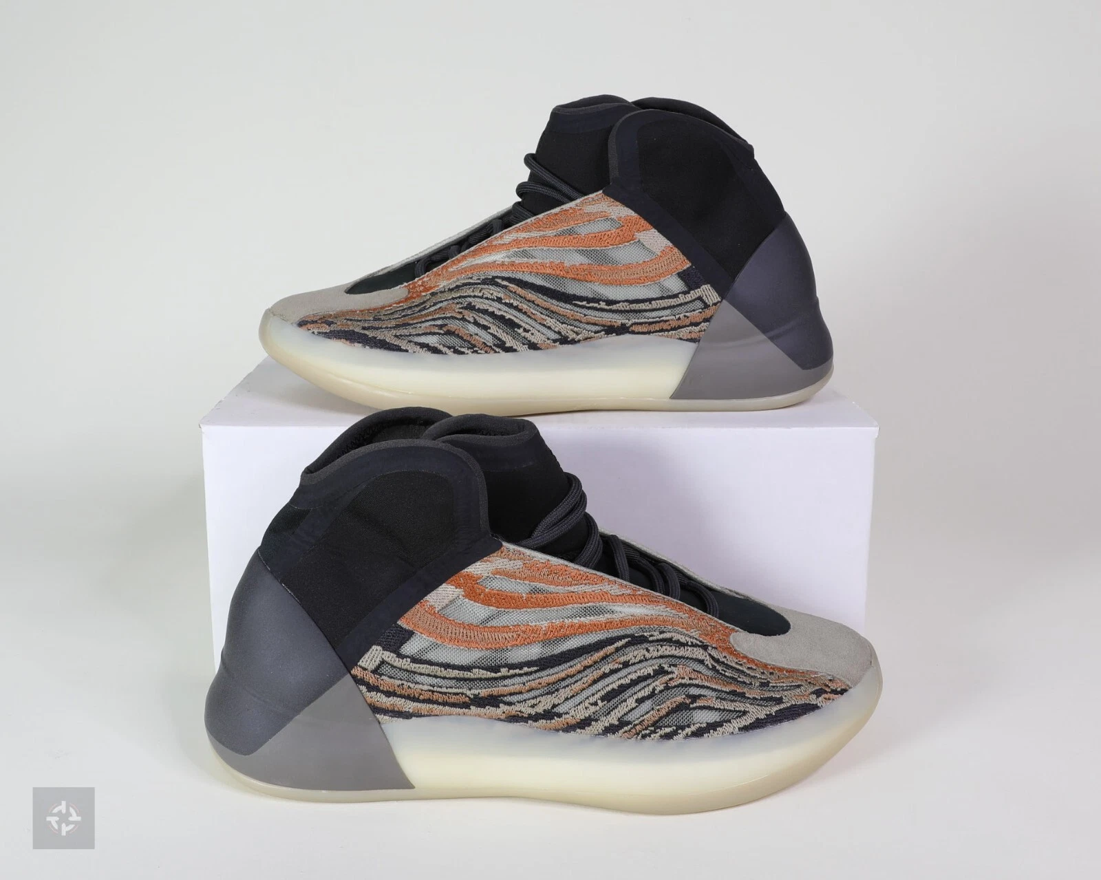 Adidas Yeezy Quantum Flash arancione nero 2021 scarpe da ginnastica uomo taglia 9 (GW5314)