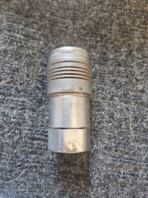 6HTF6 - HT-Series Correct Connect  Flushface Female Threaded Coupler