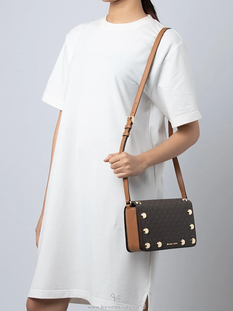 flap crossbody bag