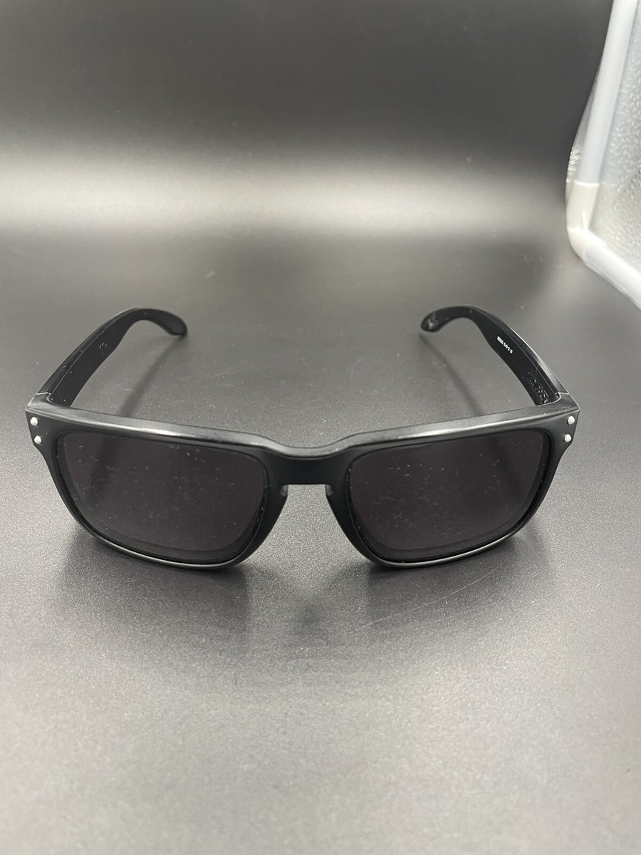 Oakley Holbrook Matte Black Frame | eBay