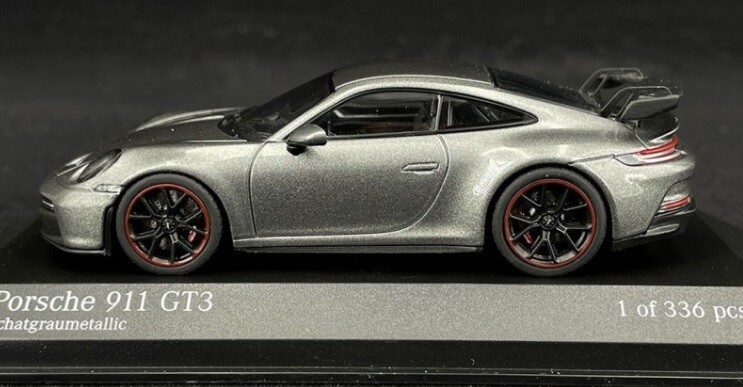 ミニチャンプス Porsche 911 GT3 グレー　1/43 限定504台 1/43 Porsche 911 (992) GT3 Coupe 2020 by Minichamps Grey MET