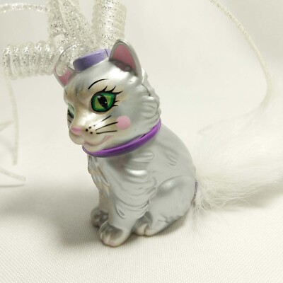 BETTY SPAGHETTI Silver CAT Green eyes 2000 Ohio Art vinyl ringlets faux fur tail