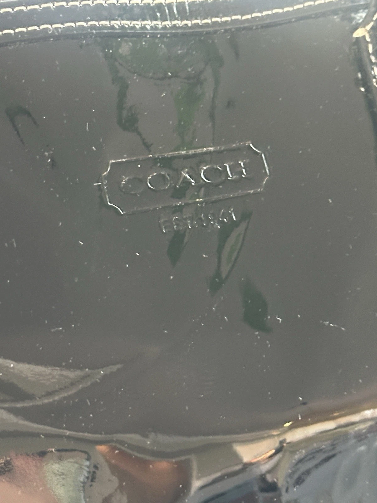 Borsa Coach Nancy in pelle verniciata Z24041 nera a mano