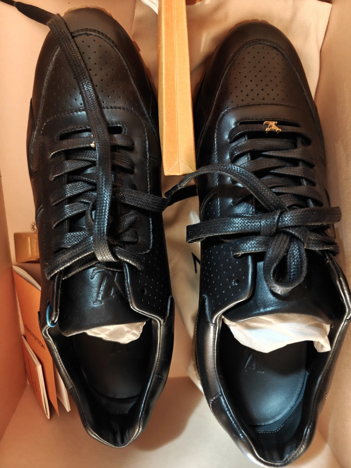 Baskets homme Louis Vuitton Supreme Runaway édition limitée neuves