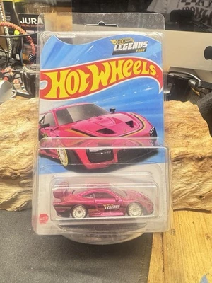 Hot Wheels Legends Tour 2025 Porsche 935 in pink JCB37-NK710 with protector MOC