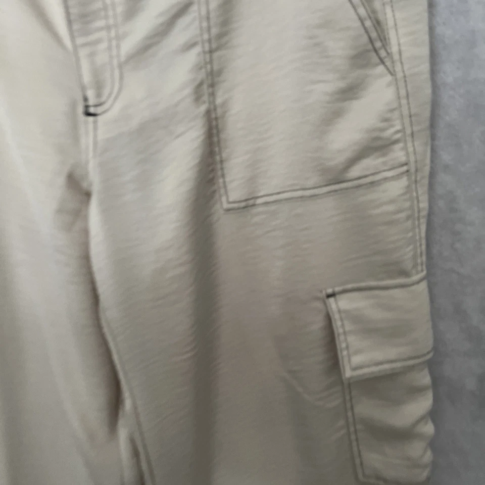 Pantalones DKNY Mujer Beige Sólido 6 Cremallera Botón Mezcla Poliéster Bolsillos Piernas Anchas Foto 2 de 4