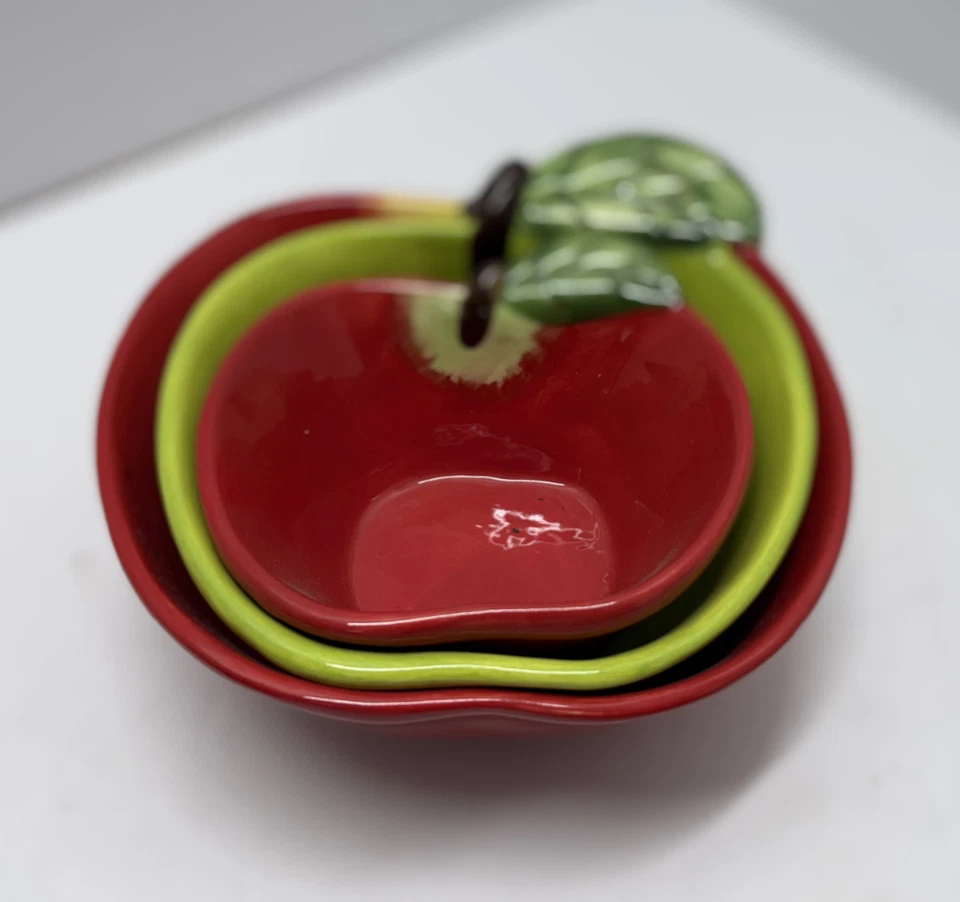 Juego de 3 cuencos de cerámica para manzanas Boston Warehouse - cuencos para servir frutas rojas y verdes Foto 2 de 3