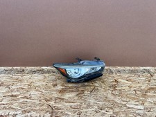 Feu avant (phare) Infiniti Q50