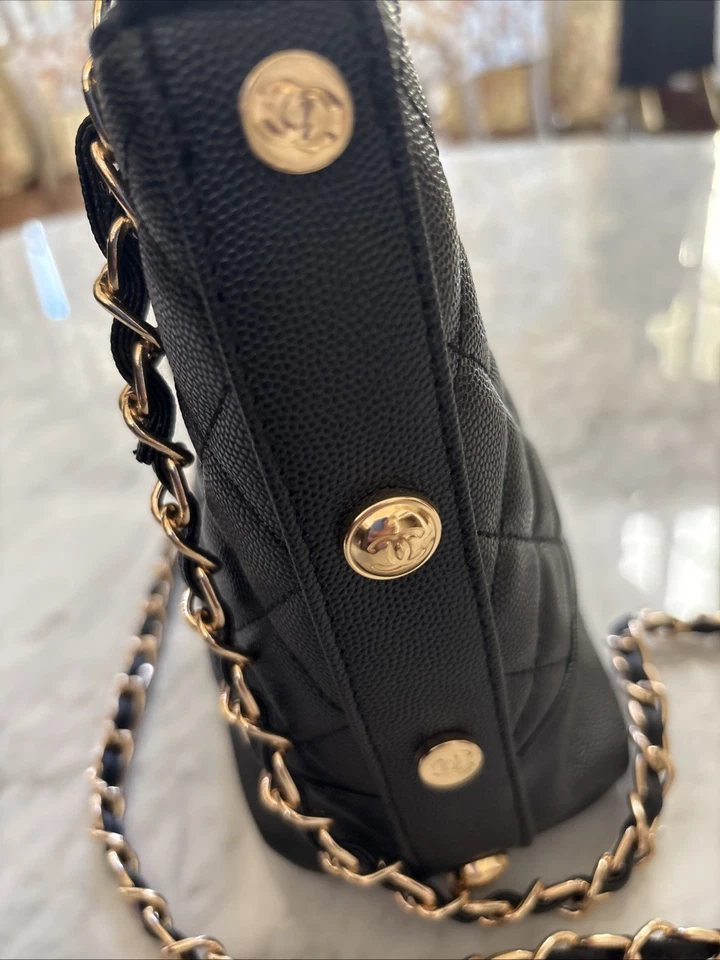 Bolsa de mão de couro vegana Chanel GWP presente com compra não boutique - Imagem 4 de 4