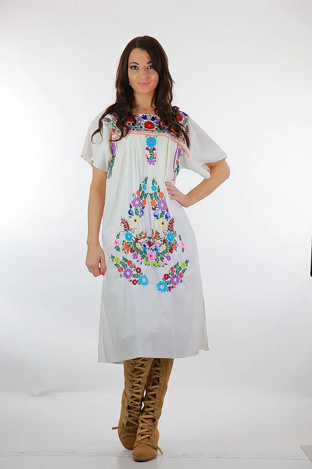 Vestido Vintage Años 70 Mexicano Bordado Floral Abstracto Algodón Vestido de Sol Foto 3 de 4