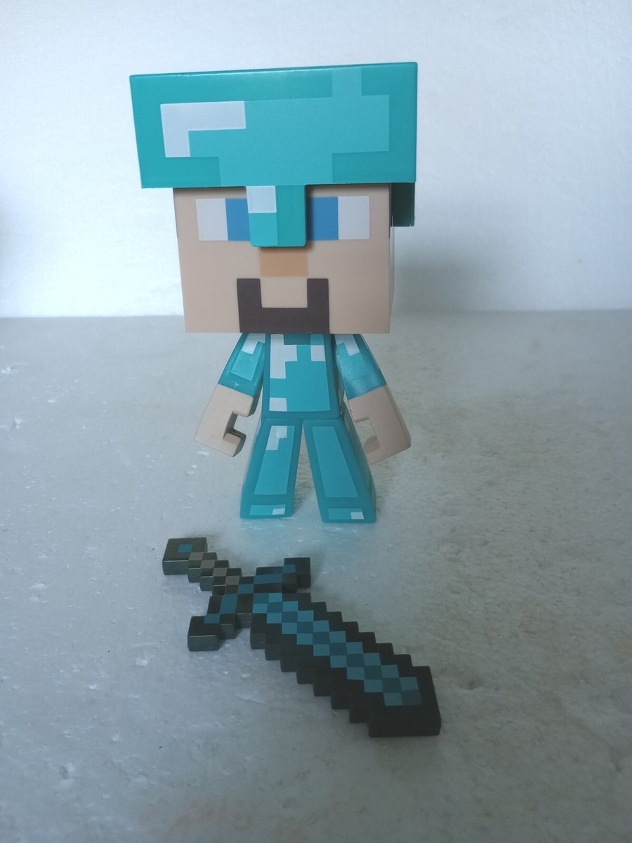 Minecraft Diamond Armor Steve With Diamond Sword