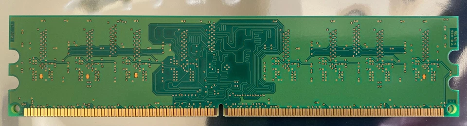 HYNIX HYMP112U64CP8-S6 AB-C 1X 1GB 1RX8 PC2-6400U 800MHZ PC MEMORY RAM [Y4] - Image 3 of 4